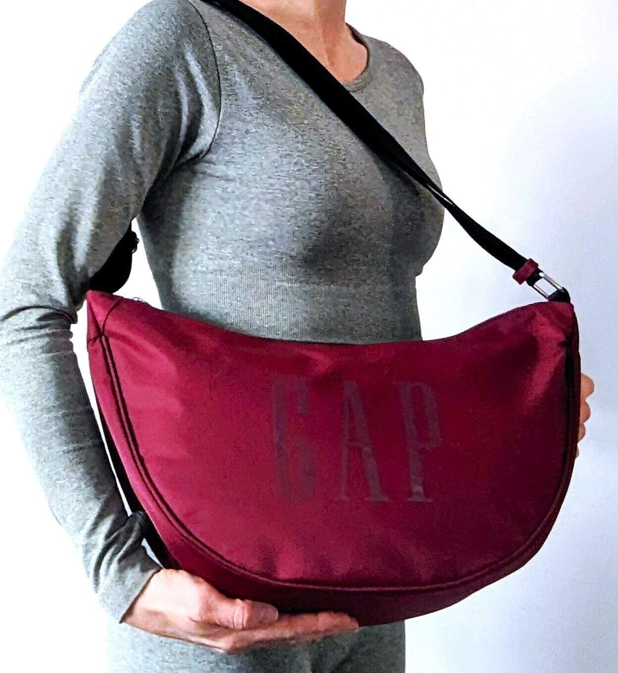 Gap womens logo crossbody bag RRP £49