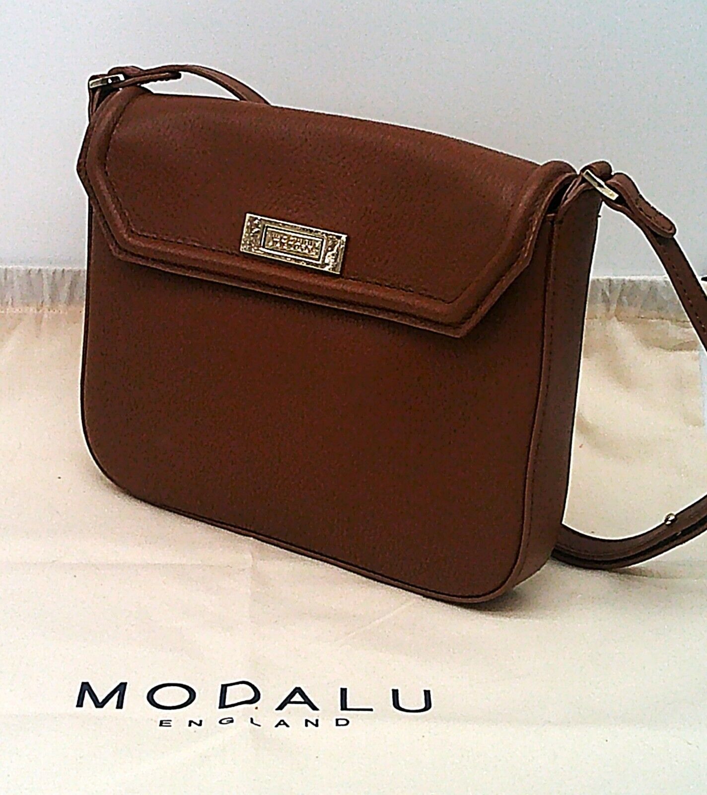 RRP £89 BNWT MODALU LILY LEATHER SHOULDER / CROSSBODY BAG TAN