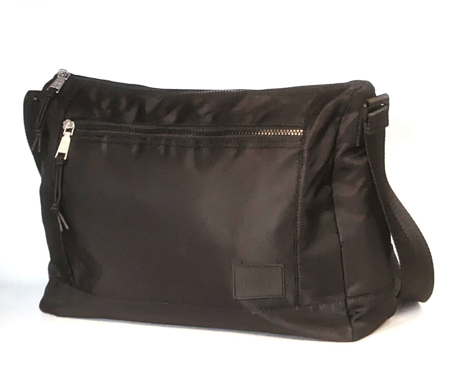 Gap Crossbody Black Sample