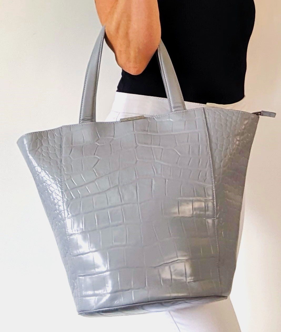 Leather Modalu Lola Shark Croc Bucket Tote Handbag – Runway Accs