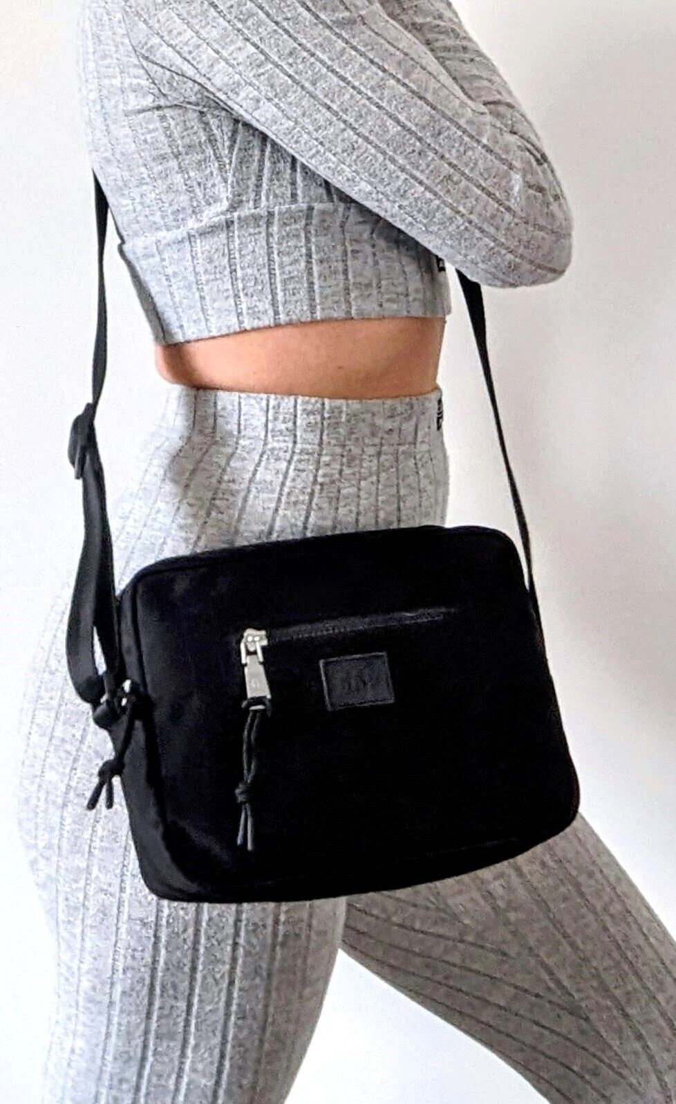 Gap crossbody bag black