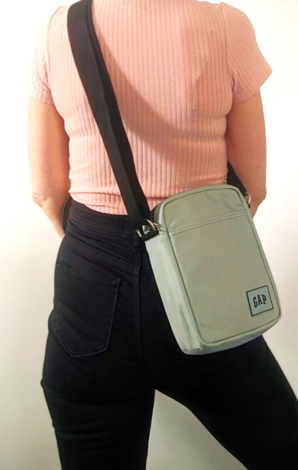 Gap seagrass crossbody bag RRP29